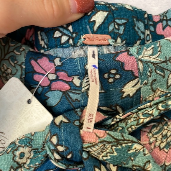 NWT Free People Bali Sultry Boho Flare Pants - Size XS - Picture 15 of 17